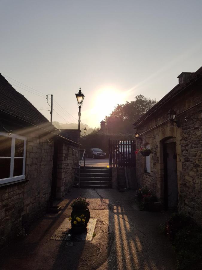 The Dog Inn Old Sodbury Dış mekan fotoğraf